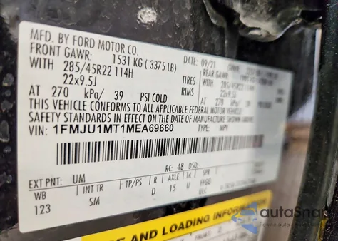 2021 Ford Expedition Platinum z USA, uszkodzony, nr VIN 1FMJU1MT1MEA69660